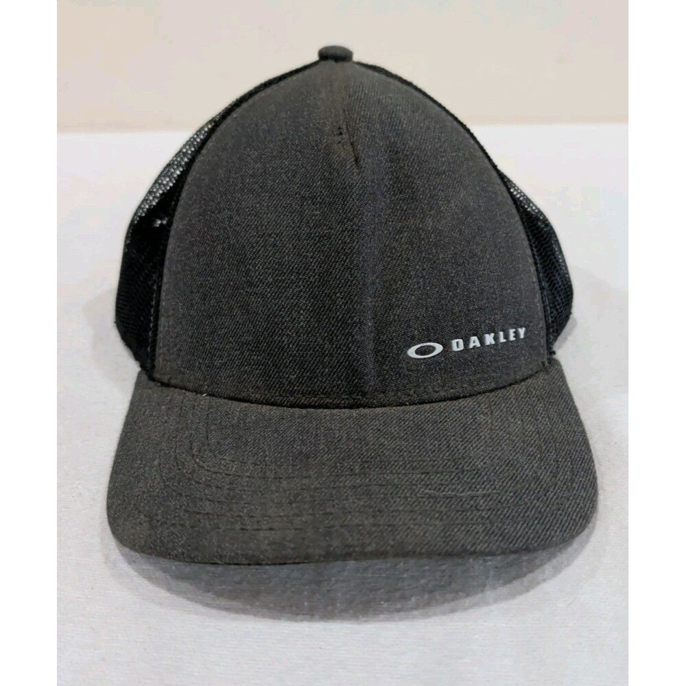 Oakley Classic Mid Snapback Cap Mesh Hat Adjustable Gray Black Trucker OSFA